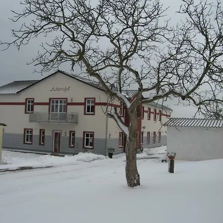 Achteridyll אוקריץ