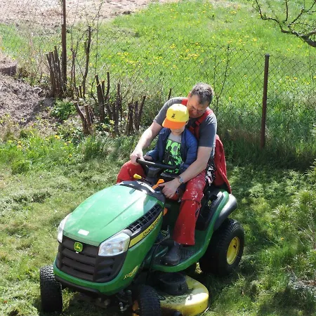 Achteridyll בית הארחה